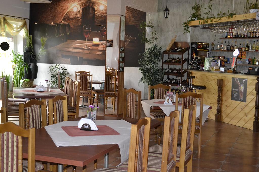 Zajazd Maxim Żywiec Exteriör bild